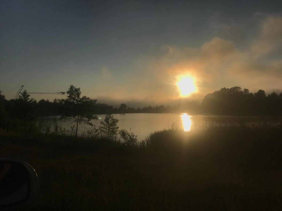 Bungalow, Adler Am See 호텔 지르코우 외부 사진